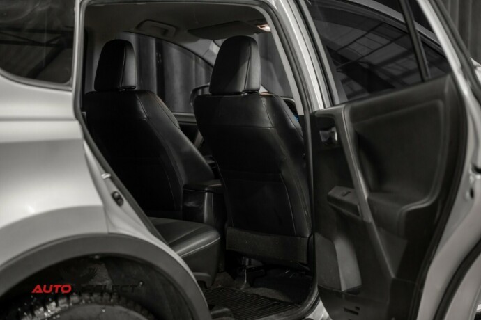 toyota-rav4-diesel-2014-big-13