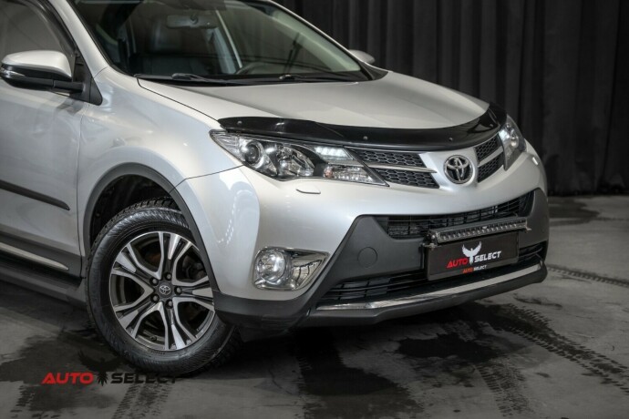 toyota-rav4-diesel-2014-big-1