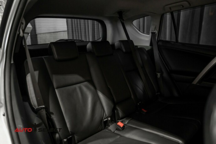 toyota-rav4-diesel-2014-big-14