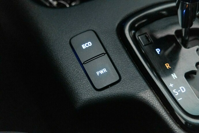 toyota-hilux-2023-big-19