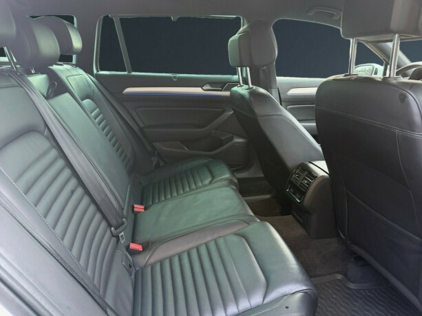 volkswagen-passat-elektrisitetbensin-2017-big-13