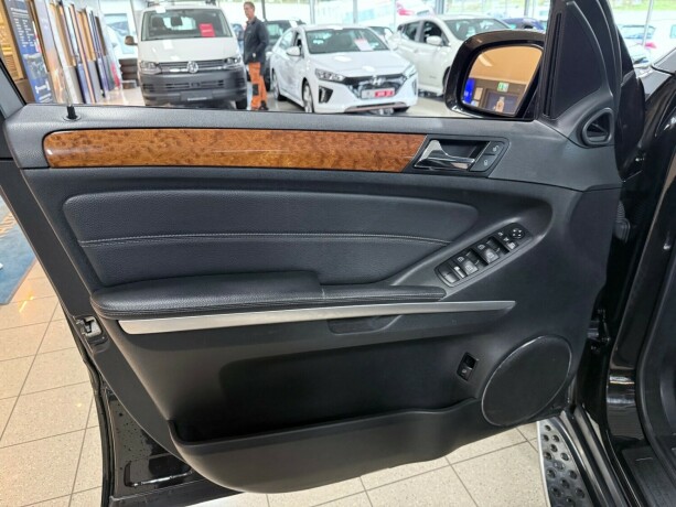 mercedes-benz-gl-diesel-2007-big-9