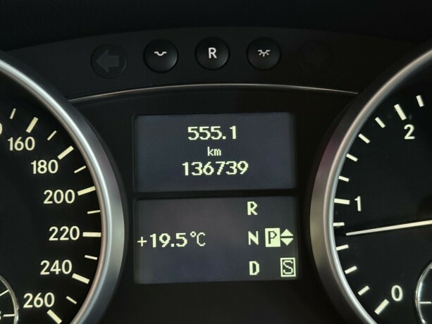 mercedes-benz-gl-diesel-2007-big-19