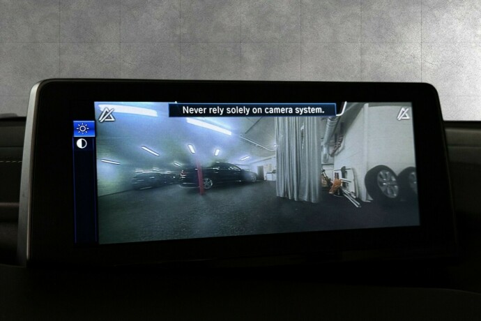 bmw-i8-elektrisitetbensin-2015-big-41