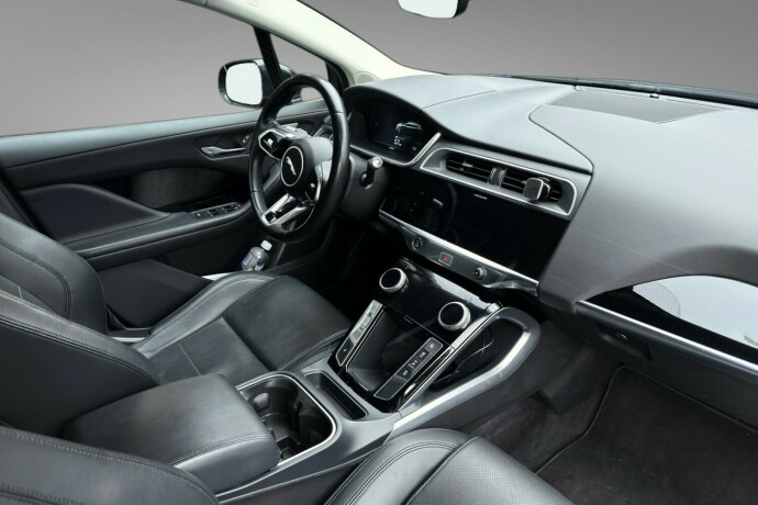 jaguar-i-pace-elektrisitet-2020-big-12