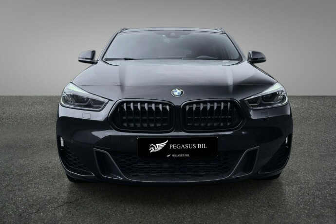 bmw-x2-elektrisitetbensin-2022-big-1