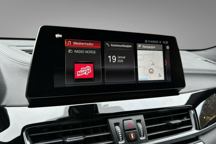 bmw-x2-elektrisitetbensin-2022-big-18