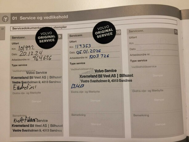 volvo-v40-cross-country-diesel-2015-big-33