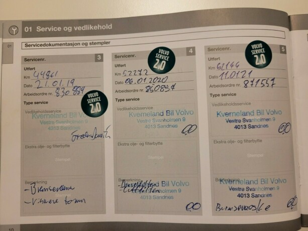 volvo-v40-cross-country-diesel-2015-big-31