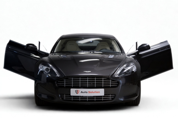 aston-martin-rapide-bensin-2010-big-0