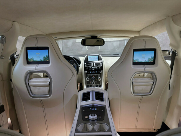 aston-martin-rapide-bensin-2010-big-9