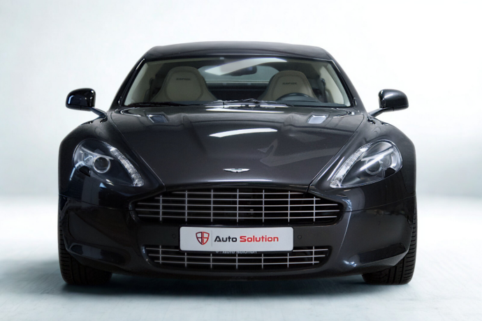 aston-martin-rapide-bensin-2010-big-1