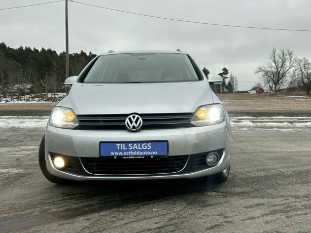 volkswagen-golf-plus-bensin-2010-big-1