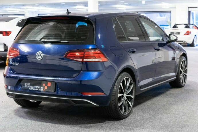 volkswagen-golf-elektrisitet-2018-big-2