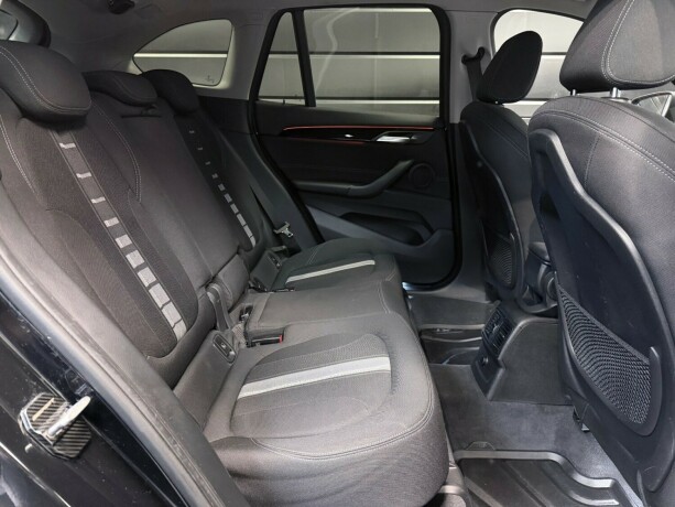 bmw-x1-diesel-2018-big-17