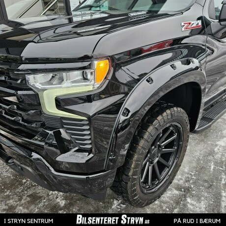 chevrolet-silverado-diesel-2023-big-19