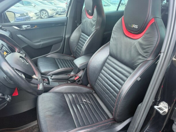 skoda-octavia-rs-bensin-2017-big-14