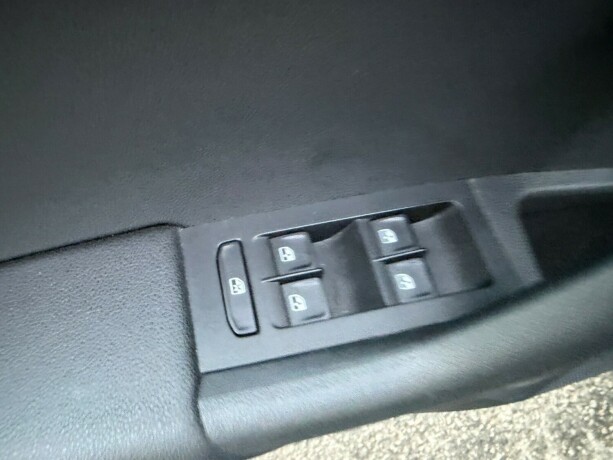 skoda-octavia-rs-bensin-2017-big-18