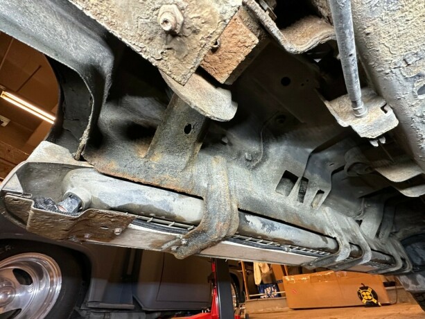 ford-excursion-diesel-2001-big-52