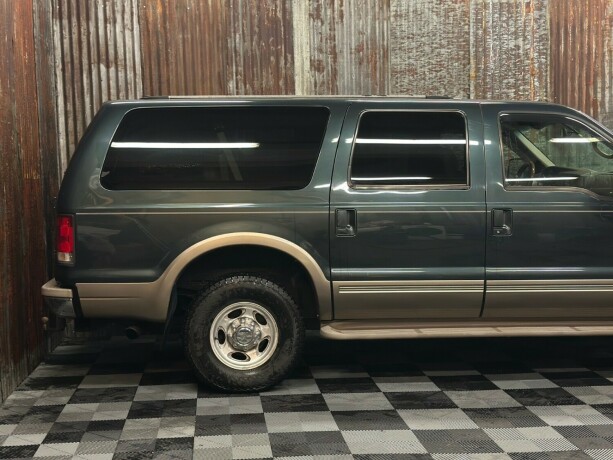 ford-excursion-diesel-2001-big-3