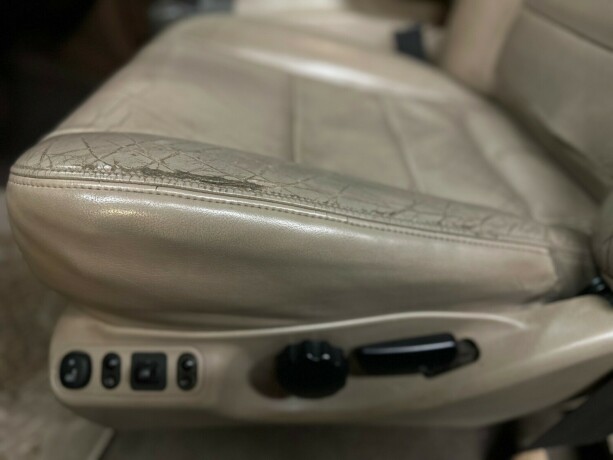 ford-excursion-diesel-2001-big-18