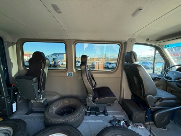 mercedes-benz-sprinter-diesel-2012-big-12