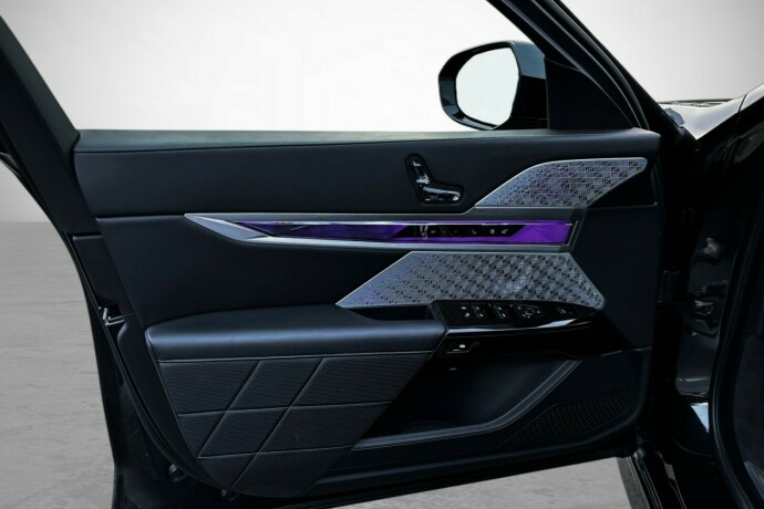 bmw-i7-elektrisitet-2023-big-18