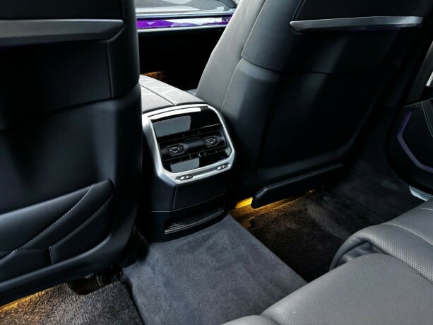 bmw-i7-elektrisitet-2023-big-54