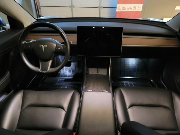tesla-model-3-elektrisitet-2019-big-36