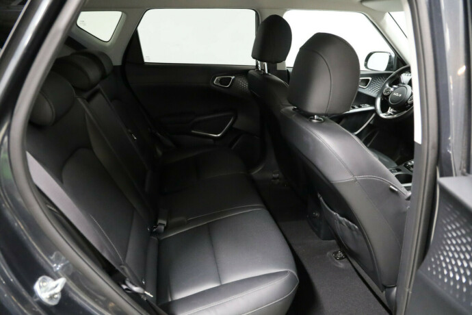 kia-soul-elektrisitet-2021-big-12