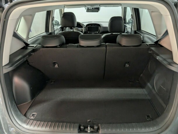 kia-soul-elektrisitet-2021-big-13