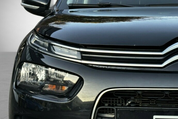 citroen-c4-cactus-bensin-2019-big-4