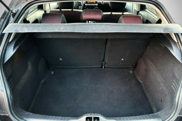 citroen-c4-cactus-bensin-2019-big-29