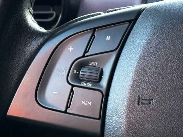 citroen-c4-cactus-bensin-2019-big-27