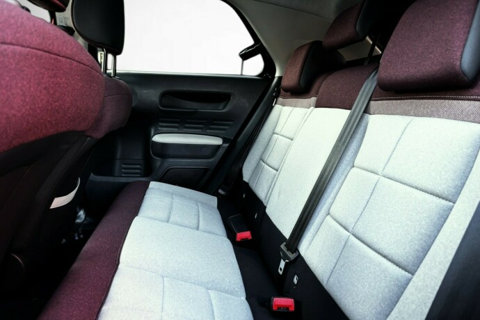 citroen-c4-cactus-bensin-2019-big-24