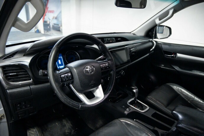 toyota-hilux-diesel-2019-big-5