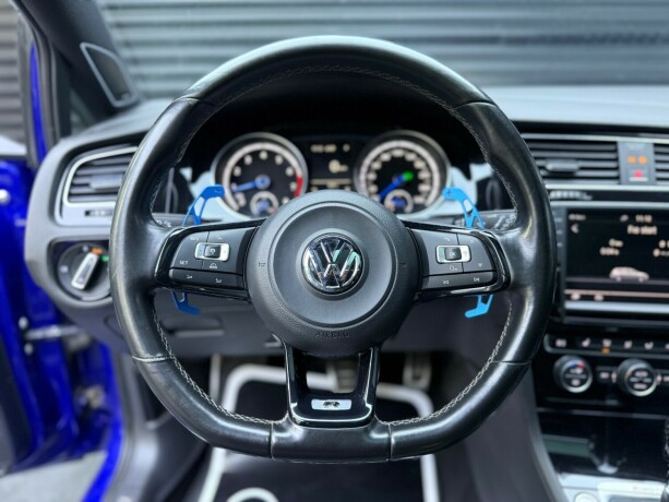 volkswagen-golf-bensin-2016-big-14