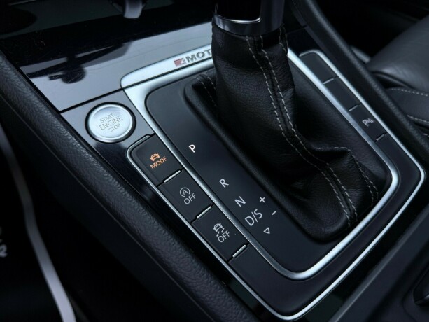 volkswagen-golf-bensin-2016-big-29