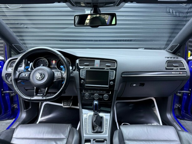 volkswagen-golf-bensin-2016-big-10