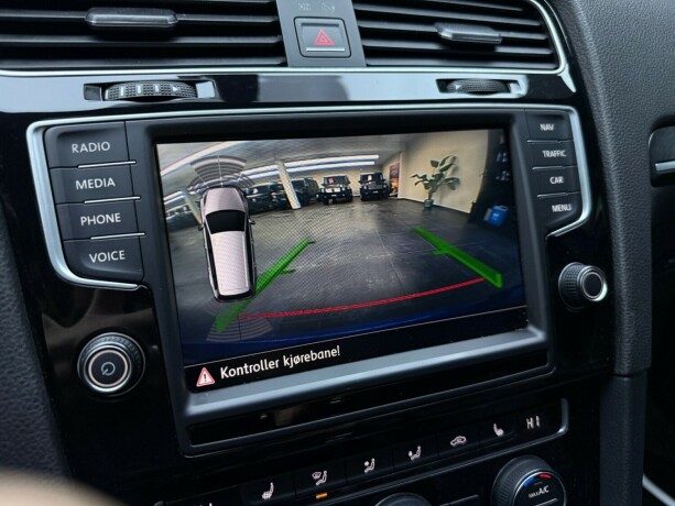 volkswagen-golf-bensin-2016-big-20