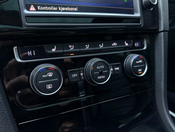 volkswagen-golf-bensin-2016-big-27