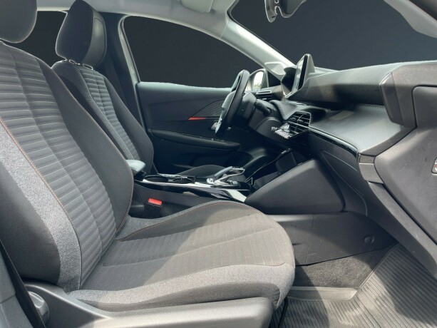 peugeot-208-elektrisitet-2020-big-11