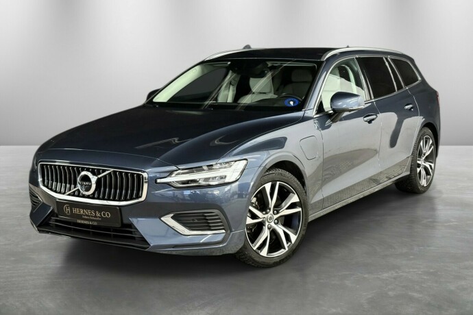 volvo-v60-elektrisitetbensin-2021-big-1