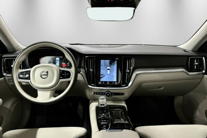 volvo-v60-elektrisitetbensin-2021-big-22