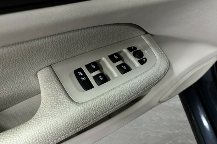 volvo-v60-elektrisitetbensin-2021-big-16