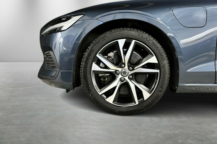 volvo-v60-elektrisitetbensin-2021-big-3