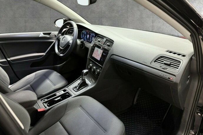 volkswagen-golf-elektrisitet-2019-big-13