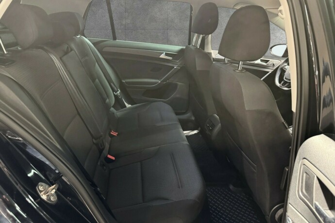 volkswagen-golf-elektrisitet-2019-big-12