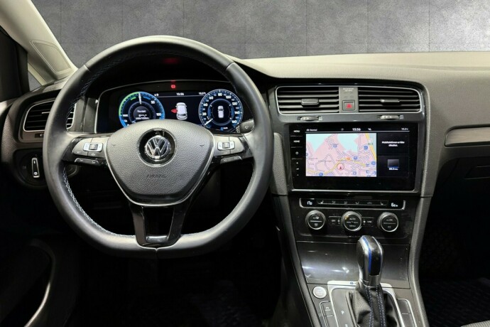 volkswagen-golf-elektrisitet-2019-big-18