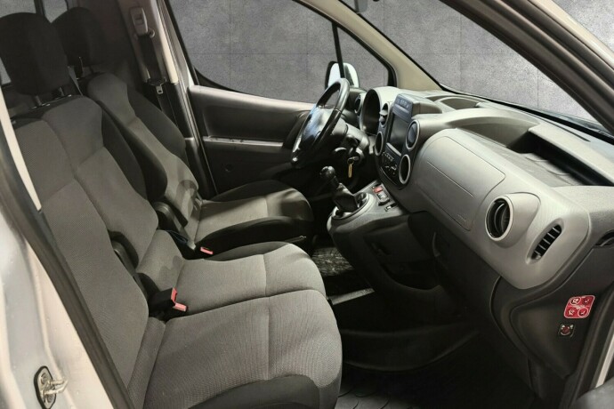 citroen-berlingo-diesel-2018-big-13